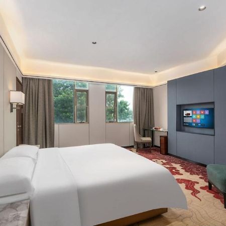 Mizparton Hotel South Qianjin Road Heshan  Exterior foto